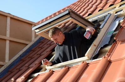 Pose de fenêtres de toit Velux à Vellefrie